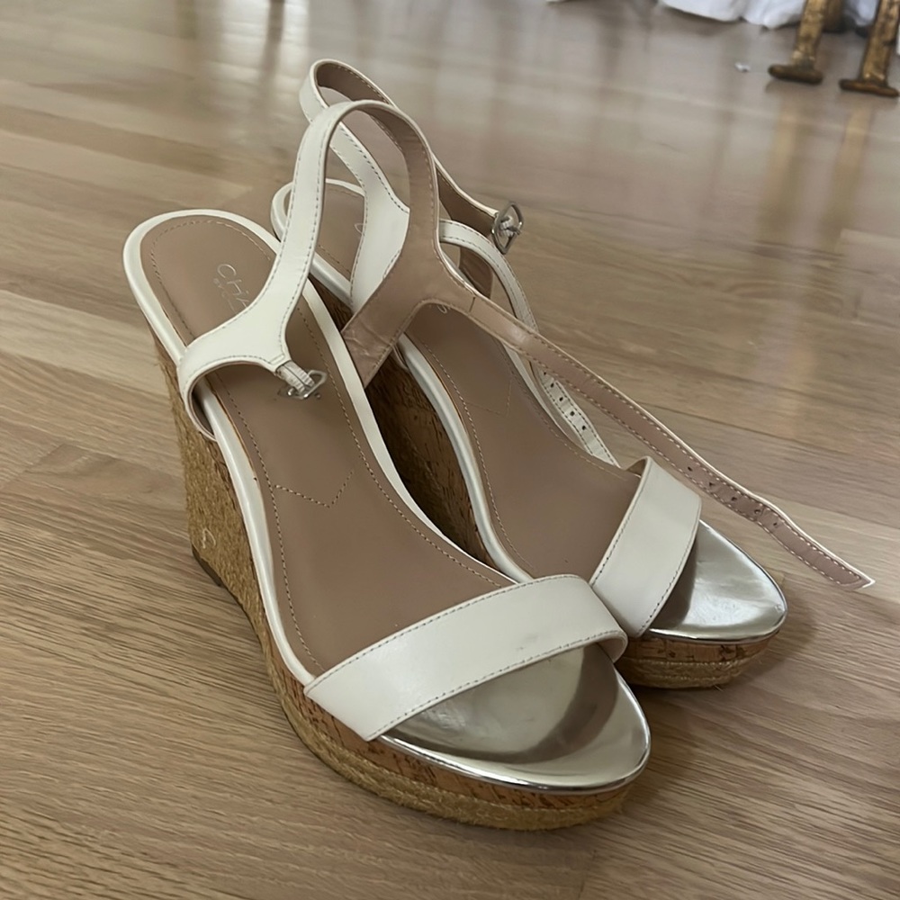 Charles David white wedges
